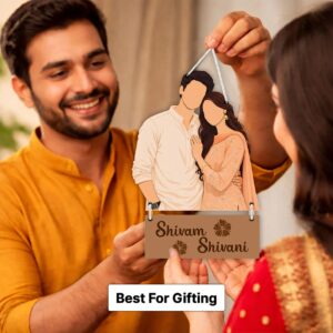 Custom Couple Portrait Wall Hanging with Names – Personalized Romantic Home Decor Gift